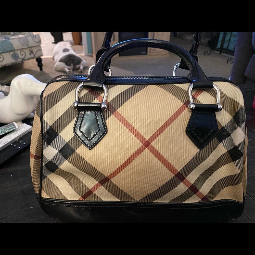 Burberry speedy bag